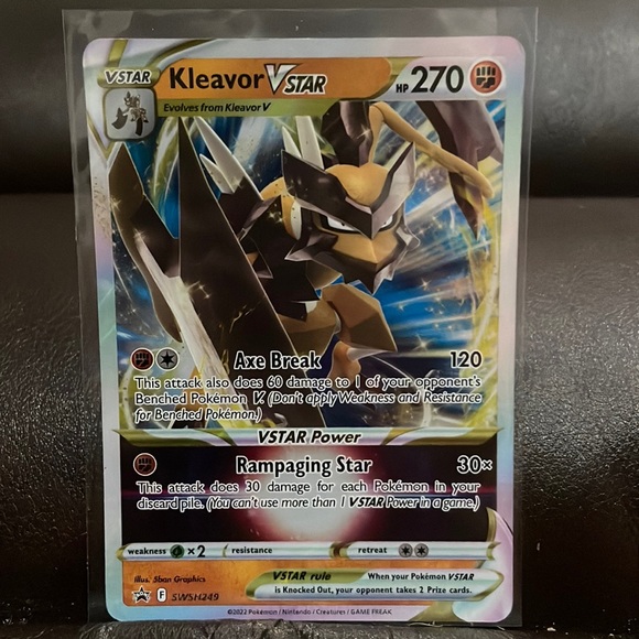 EC excellent condition Pokémon card V star Kleavor HP 270 Holo - Picture 1 of 2